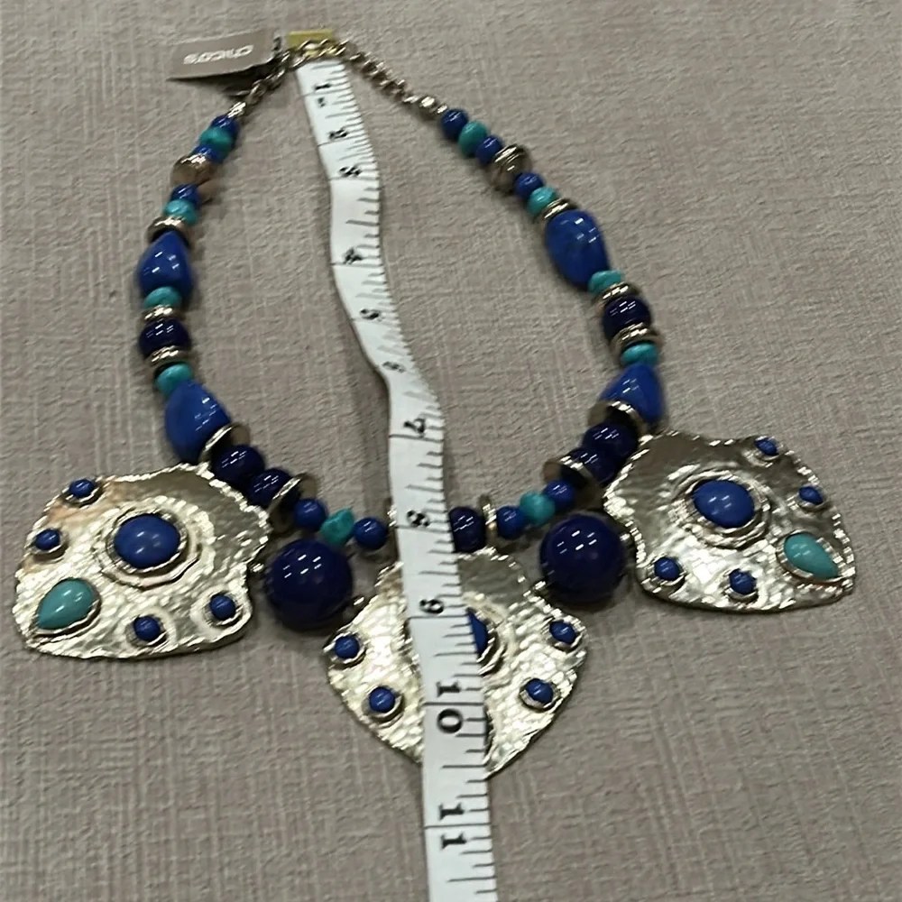 NWT Chicos gold tone, dyed howlite stone Statement Necklace - Picture 6 of 6